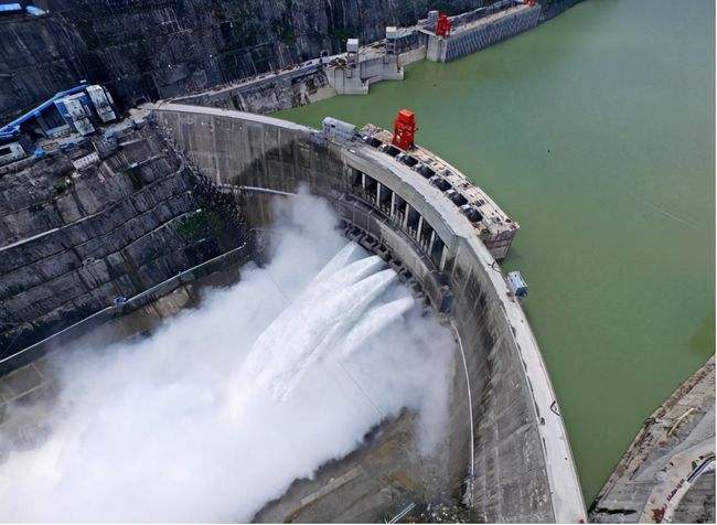 麥克案例 | 如何保障河流生態環境？抓住水電站下泄生態流量是關鍵！